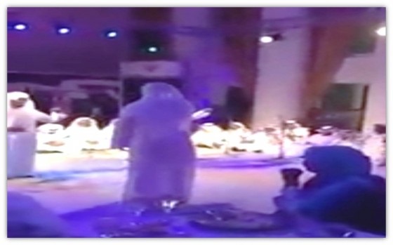 فيديو: برنامج تايم لاين يبث تصوير لـ(حفلة موسيقية حدثت في مجلس الأمة) بحضور الرئيس والنواب