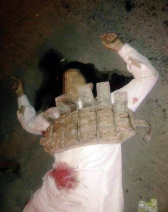 مقتل إرهابي داعشي هاجم حسينية الحيدرية برشاش في مدينة سيهات شرق السعودية 